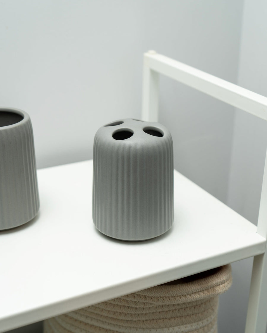 Matt Grey Ridged Toothbrush Holder