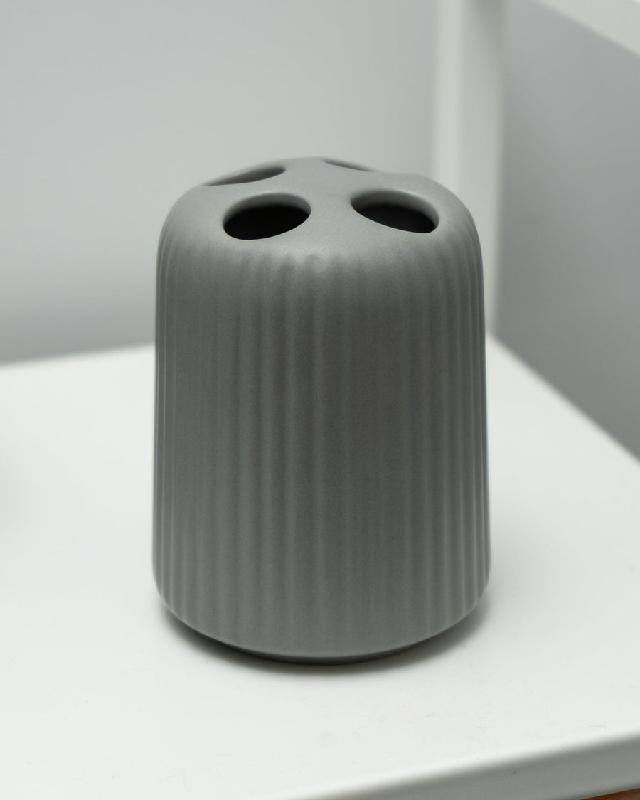 Matt Grey Ridged Toothbrush Holder