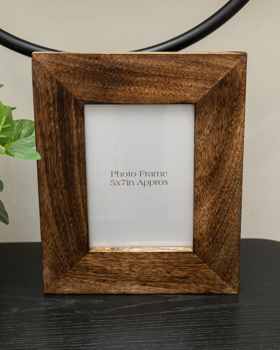 Dark Mango Wood Photo Frame  5 x 7"